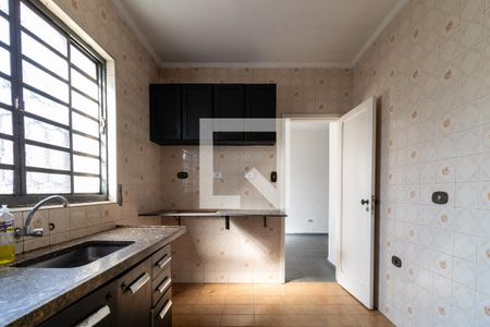 Casa à venda com 200m², 4 quartos e 3 vagas Casa à venda com 200m², 4 quartos e 3 vagasCozinha