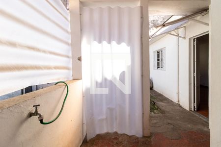 Casa à venda com 200m², 4 quartos e 3 vagas Casa à venda com 200m², 4 quartos e 3 vagas Área de Serviço