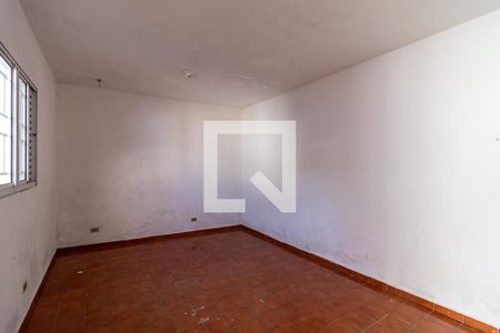 Casa à venda com 200m², 4 quartos e 3 vagas Casa à venda com 200m², 4 quartos e 3 vagasEdícula - Quarto