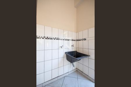 Casa à venda com 100m², 3 quartos e 3 vagas Casa à venda com 100m², 3 quartos e 3 vagasÁrea de Serviço