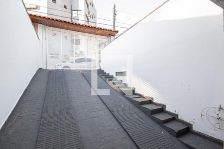 Casa à venda com 100m², 3 quartos e 3 vagas Casa à venda com 100m², 3 quartos e 3 vagasGaragem