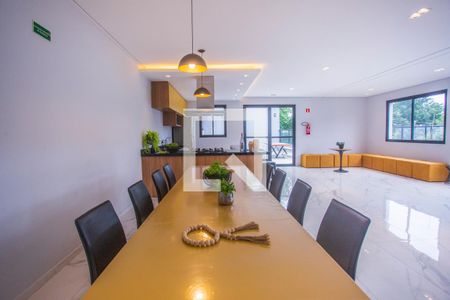Apartamento à venda com 58m², 2 quartos e 1 vaga Apartamento à venda com 58m², 2 quartos e 1 vagaÁrea comum - Salão de festas