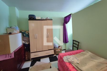 Casa à venda com 140m², 4 quartos e 1 vagaEdícula - Sala