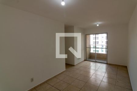 Sala de apartamento para alugar com 3 quartos, 67m² em Vila Suzana, São Paulo