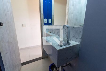Casa à venda com 166m², 4 quartos e 1 vagaLavabo 2