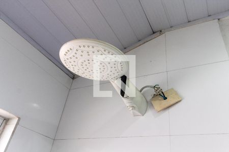 Casa à venda com 166m², 4 quartos e 1 vagaChuveiro