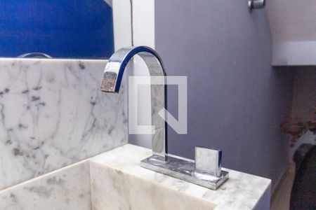 Casa à venda com 166m², 4 quartos e 1 vagaBanheiro - torneira