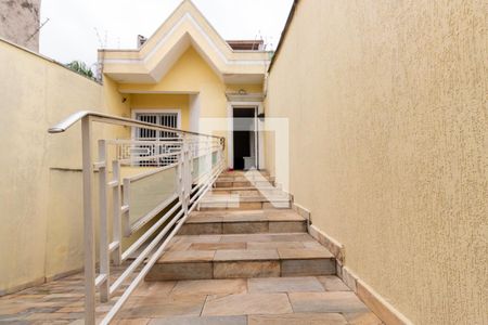 Casa à venda com 166m², 4 quartos e 1 vagaEscada