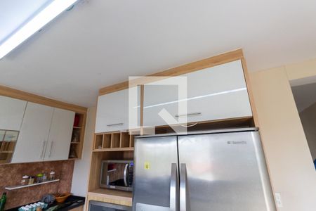 Casa à venda com 166m², 4 quartos e 1 vagaCozinha - Armários