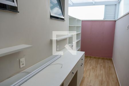 Apartamento à venda com 187m², 3 quartos e 2 vagasCloset do quarto 2