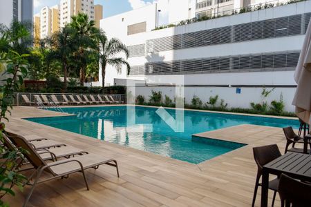 Apartamento à venda com 187m², 3 quartos e 2 vagasÁrea comum - Piscina