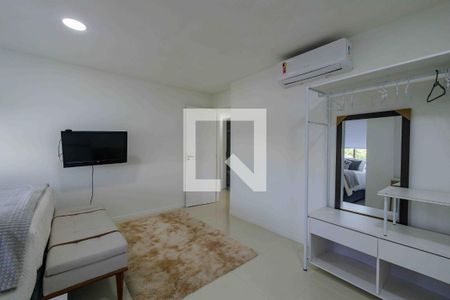 Apartamento à venda com 122m², 3 quartos e 2 vagas Apartamento à venda com 122m², 3 quartos e 2 vagasSuíte