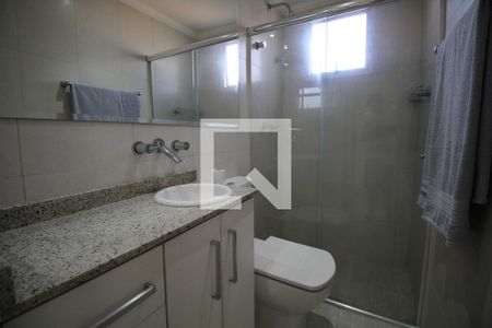 Apartamento à venda com 60m², 1 quarto e 2 vagasBanheiro da Suíte