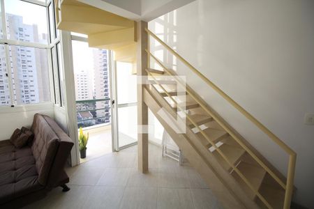 Apartamento à venda com 60m², 1 quarto e 2 vagasEscada