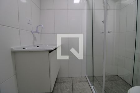 Banheiro de apartamento para alugar com 1 quarto, 37m² em Socorro, São Paulo