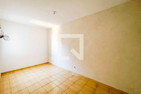 Sala/Quarto de casa para alugar com 1 quarto, 35m² em Parque Peruche, São Paulo