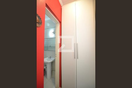 Casa à venda com 248m², 3 quartos e 4 vagasSuíte Externa- Independente