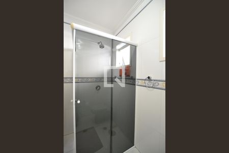 Casa à venda com 248m², 3 quartos e 4 vagasBanheiro Social