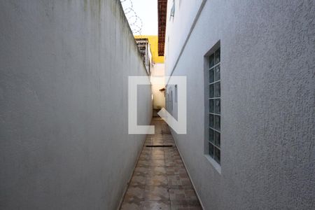 Casa à venda com 280m², 3 quartos e 2 vagas Casa à venda com 280m², 3 quartos e 2 vagascorredor externo