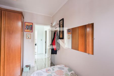 Casa à venda com 216m², 4 quartos e 4 vagas Casa à venda com 216m², 4 quartos e 4 vagasQuarto 1