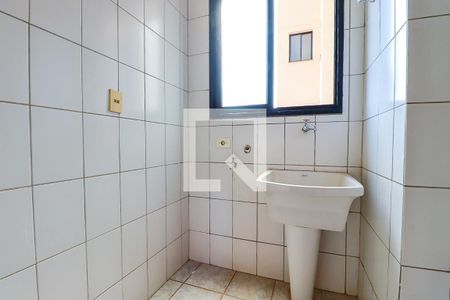 Apartamento à venda com 66m², 2 quartos e 1 vagaÁrea de Serviço 