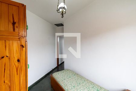 Casa à venda com 289m², 4 quartos e 3 vagas Casa à venda com 289m², 4 quartos e 3 vagasQuarto de Serviço