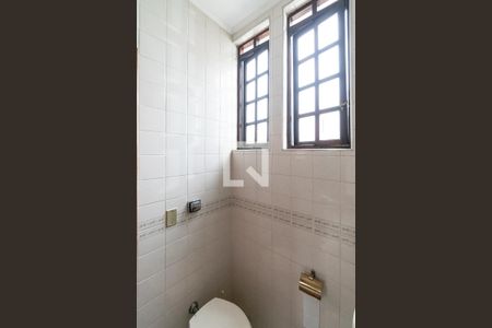 Casa à venda com 289m², 4 quartos e 3 vagas Casa à venda com 289m², 4 quartos e 3 vagasBanheiro do Salão de Festas