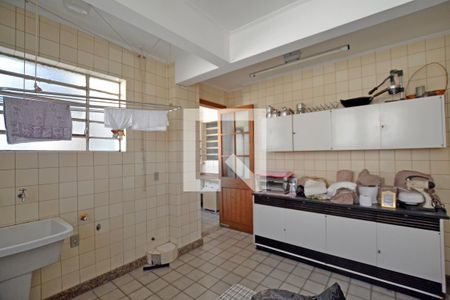 Apartamento à venda com 293m², 3 quartos e 1 vagaÁrea de Serviço