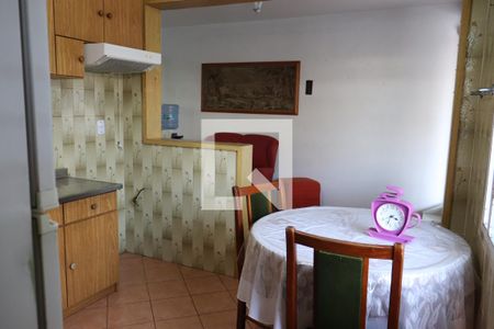 Casa à venda com 240m², 4 quartos e 2 vagasCozinha