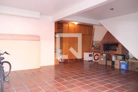 Casa à venda com 240m², 4 quartos e 2 vagasGaragem 03 carros