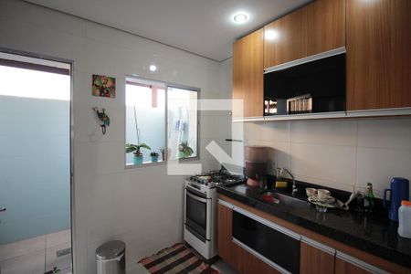 Casa de condomínio à venda com 71m², 2 quartos e 1 vagaCozinha