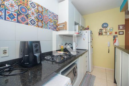 Apartamento à venda com 48m², 2 quartos e 1 vaga Apartamento à venda com 48m², 2 quartos e 1 vagaCozinha e Área de Serviço