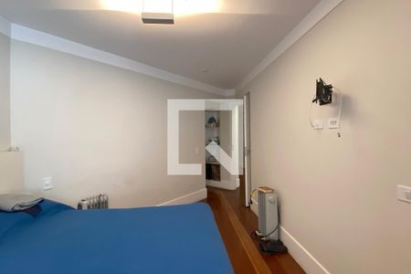 Casa de condomínio à venda com 3500m², 4 quartos e 16 vagasSuíte 4