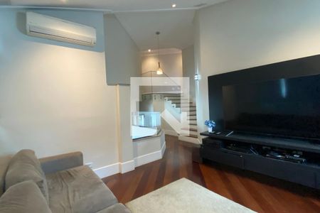 Casa de condomínio à venda com 3500m², 4 quartos e 16 vagasSala de TV