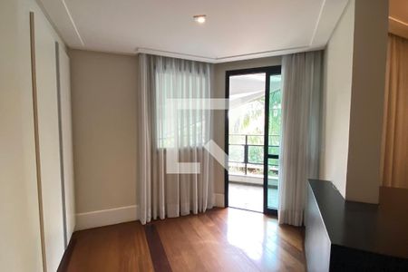 Casa de condomínio à venda com 3500m², 4 quartos e 16 vagasSuíte 1