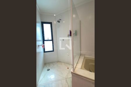 Casa de condomínio à venda com 3500m², 4 quartos e 16 vagasBanheiro da Suíte 3