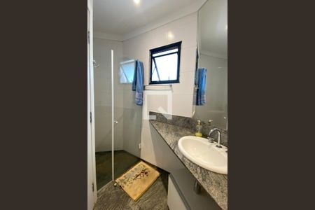 Casa de condomínio à venda com 3500m², 4 quartos e 16 vagasBanheiro da Suíte 4