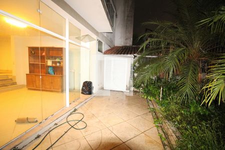 Casa à venda com 350m², 4 quartos e 4 vagasÁrea de Lazer