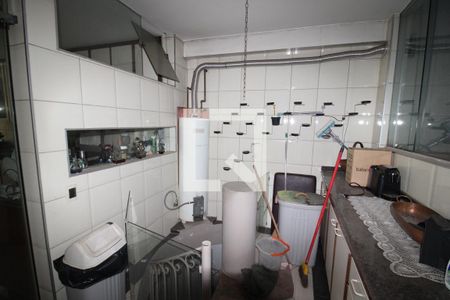 Casa à venda com 350m², 4 quartos e 4 vagasCozinha