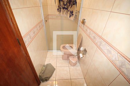 Casa à venda com 350m², 4 quartos e 4 vagasBanheiro 1