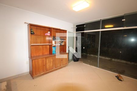 Casa à venda com 350m², 4 quartos e 4 vagasÁrea de Lazer