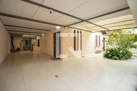 Casa à venda com 205m², 3 quartos e 3 vagas