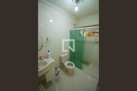 Casa à venda com 205m², 3 quartos e 3 vagas