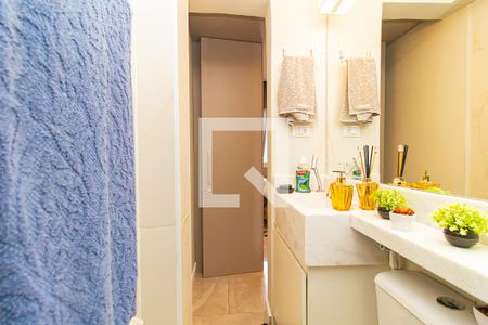 Apartamento à venda com 92m², 2 quartos e 1 vagaBanheiro da Suíte 1