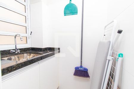 Apartamento à venda com 92m², 2 quartos e 1 vagaÁrea de Serviço