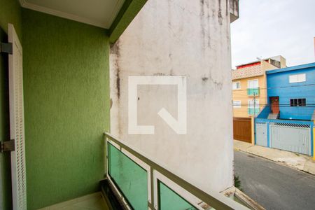 Casa à venda com 180m², 3 quartos e 2 vagas Casa à venda com 180m², 3 quartos e 2 vagasVaranda do quarto 2