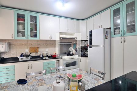 Casa à venda com 166m², 4 quartos e 2 vagasCozinha