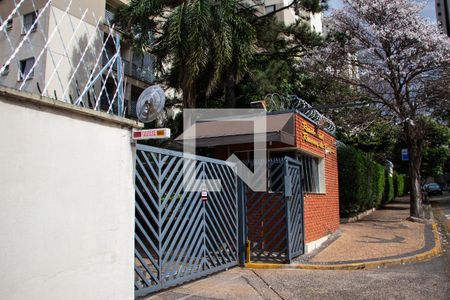 Apartamento à venda com 60m², 2 quartos e 1 vagaFachada e portaria