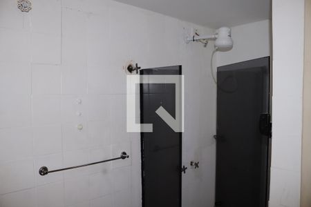 Banheiro de apartamento para alugar com 1 quarto, 60m² em Vila Buarque, São Paulo