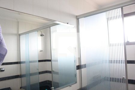 Apartamento à venda com 380m², 4 quartos e 5 vagasBanheiro Suíte 3